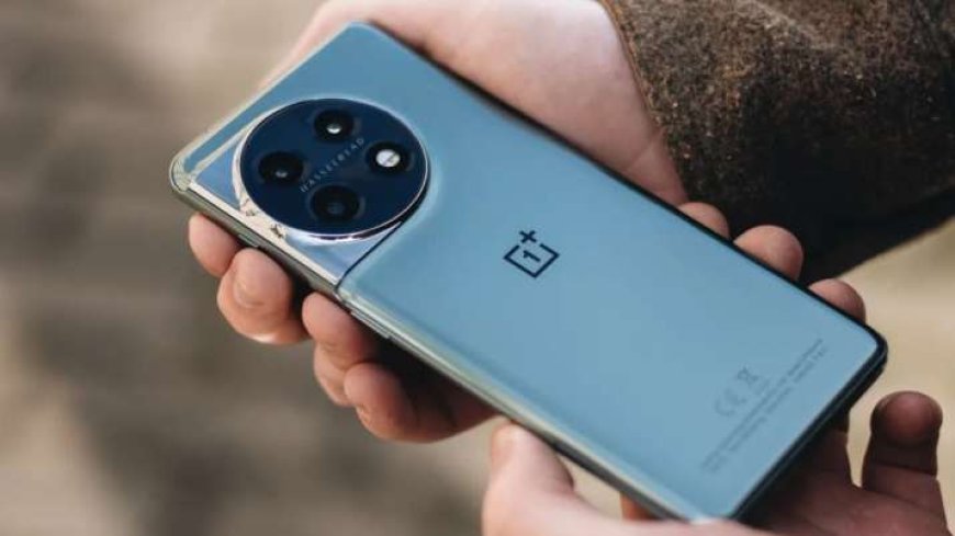 OnePlus ने दिया बड़ा बयान: फोन में आ रही ग्रीन लाइन की दिक्कत पर विचार, AVPGanga में नए स्क्रीन परिवर्तन की मुफ्त सेवा शुरू