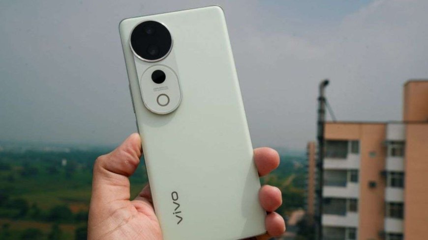 Vivo ला रहा 50MP सेल्फी कैमरे वाला एक और Ultra स्मार्टफोन, कई डिटेल आई सामने