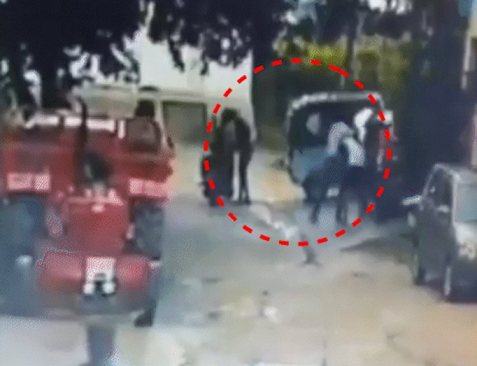 बेंगलुरु में युवती से छेड़छाड़, नशे में थे आरोपी:गालियां दी, गलत तरीके से छुआ; पुलिस ने एक शख्स को अरेस्ट किया