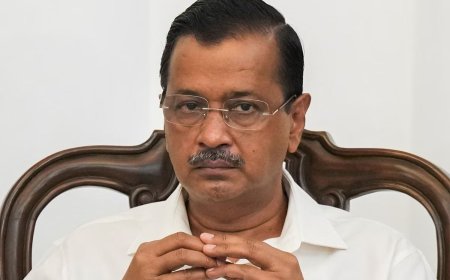 अरविंद केजरीवाल और गोपाल राय कहां हैं?… दिल्ली में इमारत गिरने पर गरमाई राजनीति, BJP बोली-एक्‍शन लेंगे