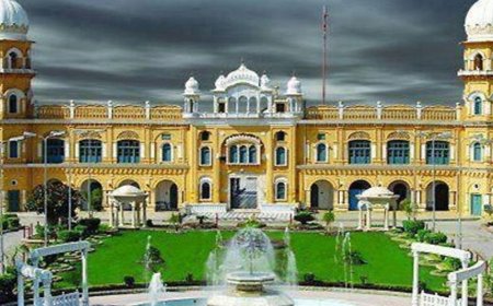 SGPC नवंबर में सिख श्रद्धालुओं को पाकिस्तान ले जाएगी:गुरु नानक देव जी के प्रकाशोत्सव पर कार्यक्रम, 4 अगस्त तक पासपोर्ट जमा करने को कहा