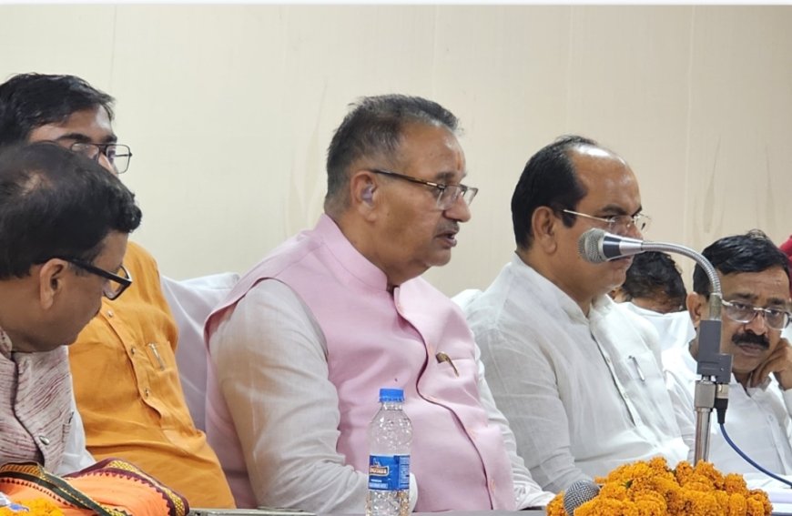 पंतनगर में कैबिनेट मंत्री गणेश जोशी ने की चुनावी बैठक, कहा— सभी 35 जिला पंचायत सीटों पर होगी भाजपा की विजय
