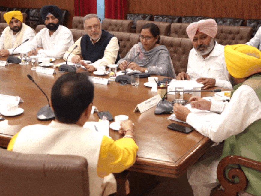 पंजाब में 8 IPS को बनाया DGP:2 महिला अधिकारियों को भी मिला प्रमोशन; पति - पत्नी दोनों हुए प्रमोट