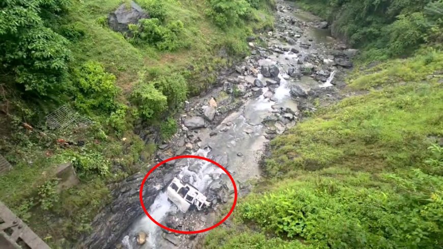 पिथौरागढ़ में मुवानी से बोकटा जा रही जीप नदी में गिरी, आठ की मौत: छह घायल