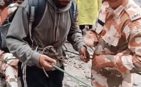 किन्नर कैलाश यात्रा में फंसे 889 तीर्थयात्रियों को बचाया:ITBP ने चलाया ऑपरेशन, भारी बारिश और भूस्खलन के कारण बिगड़े हालात