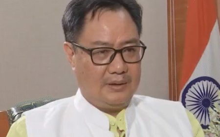 रिजिजू बोले- मोदी ने छूट लेने से मना किया:कहा- PM भी नागरिक, कानून के दायरे में लाएं; गिरफ्तारी पर पद से हटाने का बिल