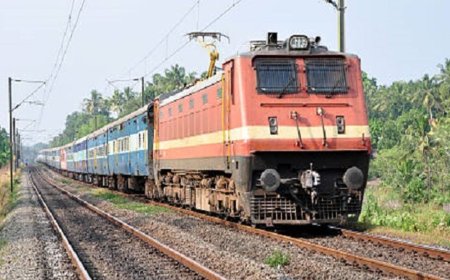 बारिश के चलते रेलवे ने 18 ट्रेन कैंसिल की:चक्की नदी में कटाव के कारण लिया फैसला, पठानकोट-कंडोरी तक लाइन प्रभावित