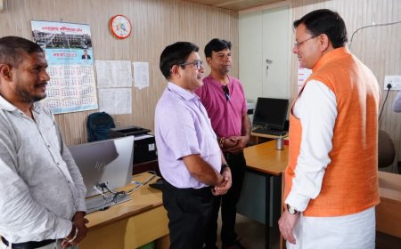 मुख्यमंत्री ने किया विधानसभा स्थित विभिन्न कार्यालयों का निरीक्षण