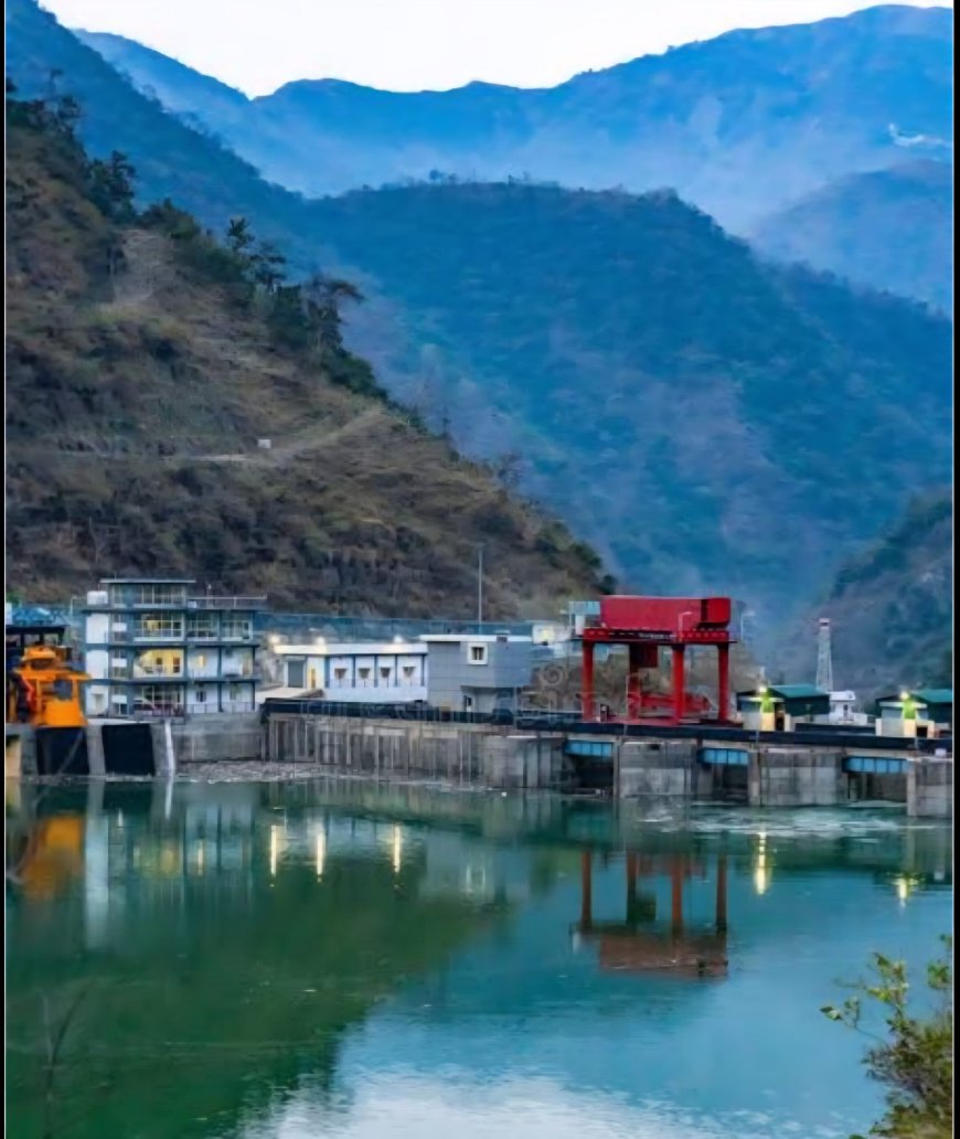 उत्तराखंड को ऊर्जा प्रदेश बनाने में परियोजनाएं है अहम धूरीः- डीएम
