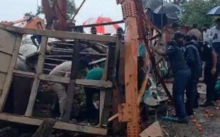 गुजरात के पावागढ़ शक्तिपीठ में गुड्स रोपवे टूटा,6 की मौत:मरने वालों में लिफ्ट ऑपरेटर और मजदूर शामिल; कई लोग घायल