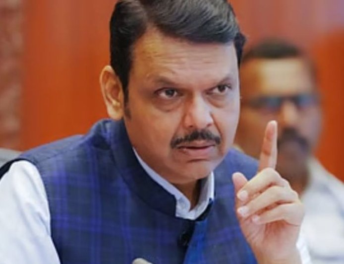 कर्नाटक में शिवाजीनगर स्टेशन का नाम 'सेंट-मैरी' करने का प्रस्ताव:फडणवीस बोले- ये छत्रपति महाराज का अपमान, कांग्रेस नेहरू के समय से शिवाजी के खिलाफ