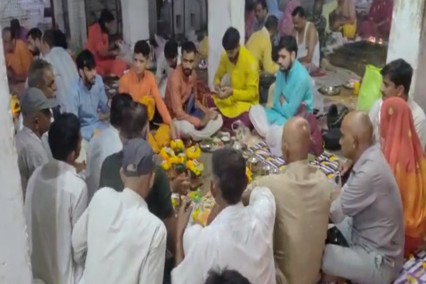 हरिद्वार में सर्व पितृ अमावस्या पर उमड़ा श्रद्धा का सैलाब, दिखी गंगा घाटों पर भीड़