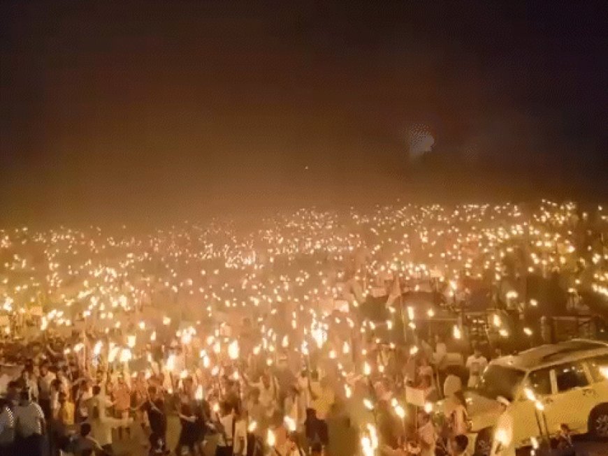 असम में मटक समेत 6 आदिवासी समुदाय सड़कों पर उतरे:राज्य की आबादी में इनकी हिस्सेदारी 12%; आंदोलन की कमान युवा संभाल रहे