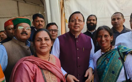 नेटवर्किंग साइट्स व कॉर्बेट नेशनल पार्क के दंश से मुक्ति हेतु मुख्यमंत्री को ज्ञापन सौंपा