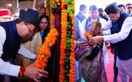 1000 रुपए बढ़ी राज्य आंदोलनकारियों की पेंशन, CM धामी ने आंदोलनकारियों और शहीदों  के परिजनों को किया सम्मानित