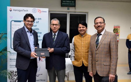 आईआईटी रुड़की के उप निदेशक प्रो. यू. पी. सिंह ने स्वास्थ्य निगरानी मंच का उद्घाटन किया