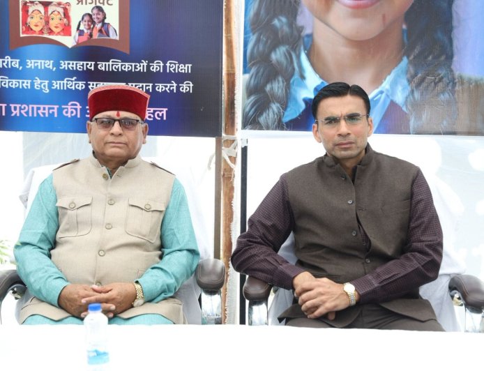 वंचित असहाय बालिका ही हमारे जीवन की वास्तविक नंदा-सुनंदा देवियांः डीएम