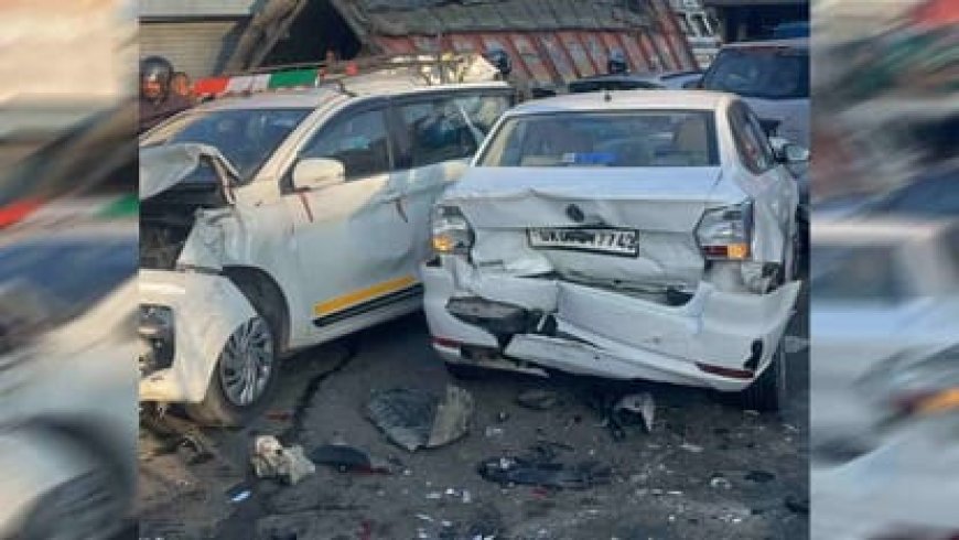 देहरादून में फिर भीषण हादसा, तेज़ रफ्तार ट्रक ने छह गाड़ियों को रौंदा, चालक को आई नींद की झपकी