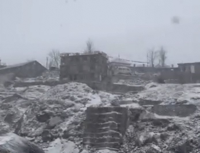 हिमाचल में बर्फबारी, पंजाब में शीतलहर का अलर्ट:तेज हवाएं भी चलेंगी, गुरदासपुर सबसे ठंडा; शिमला का तापमान 5.4 डिग्री तक गिरा, टूरिस्ट उमड़े