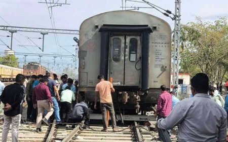 लालकुआं: बिना इंजन के चला ट्रेन का कोच — जानिए फिर क्या हुआ