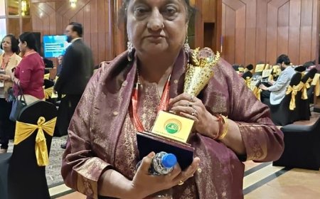 Prof Anju Bali Pandey honoured with Excellence in Educational Research Award