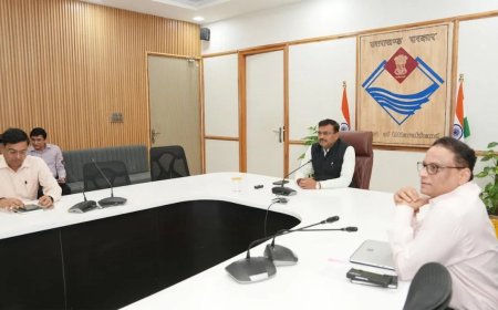 हीट वेव अलर्ट :  सभी स्कूलों में बजेगी वाटर बेल, उत्तराखंड में पानी की कमी वाले क्षेत्रों में निर्माण कार्यों पर रोक