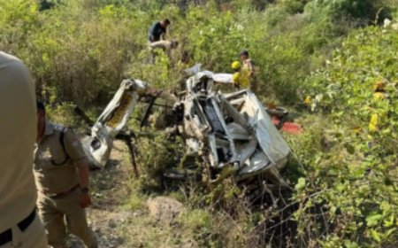 चंबा-कोटीकॉलोनी मार्ग पर खाई में गिरी बस, अंतिम संस्कार से लौट रहे 8 लोगों की मौत