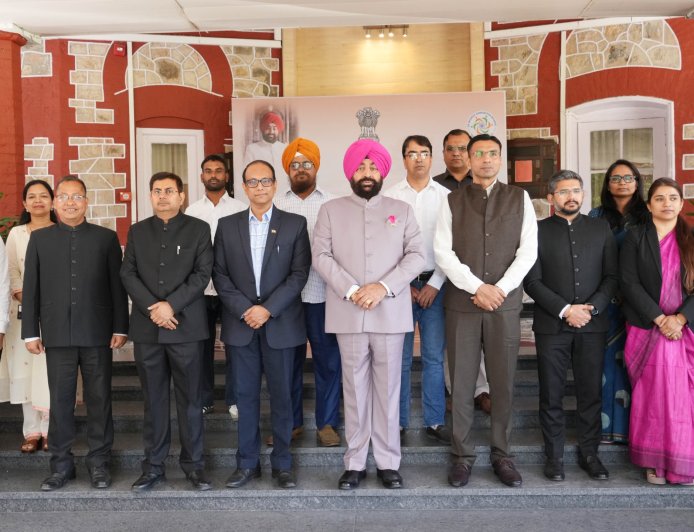 Gov felicitates personnel for Outstanding Work during Disaster