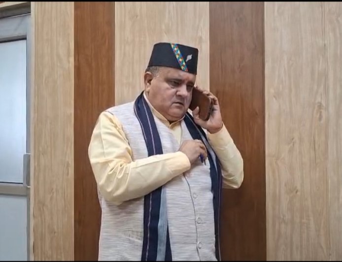 हरदा से सहानुभूति, लेकिन बोए पेड़ बबूल का तो आम कहाँ से होए: महेंद्र भट्ट