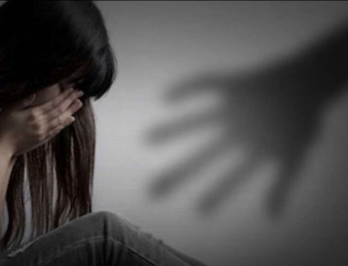 Uttarakhand Crime: पहचान छिपाकर नाबालिग छात्रा को प्रेम जाल में फंसाया, दुष्कर्म व धर्मांतरण दबाव का आरोप