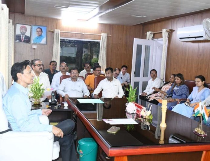 हल्द्वानी: कुमाऊँ आयुक्त ने ड्रेनेज डीपीआर की समीक्षा की, प्रस्ताव शीघ्र शासन को भेजा जाएगा