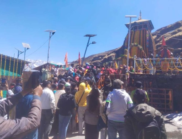 तृतीय केदार तुंगनाथ के कपाट खुले, “हर-हर महादेव” के जयकारों से गूंजा धाम