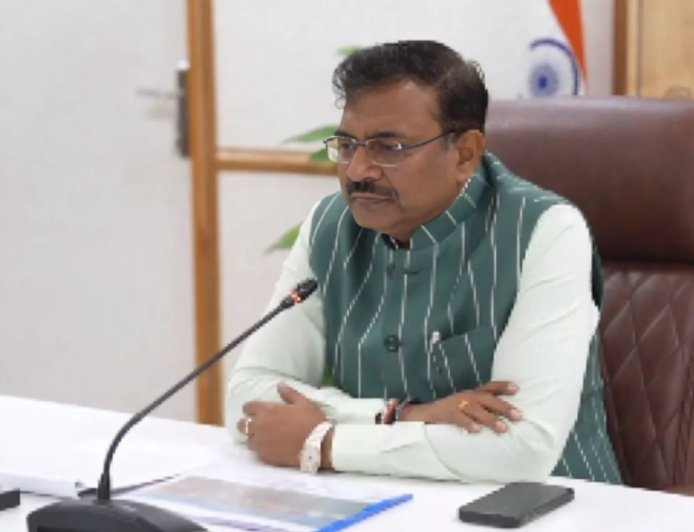 कुम्भ-2027: मुख्य सचिव ने दिखाई सख्ती, निर्माण कार्यों के ‘जीओ’ में देरी पर जताई नाराजगी, विभागों को 3 दिन का अल्टीमेटम