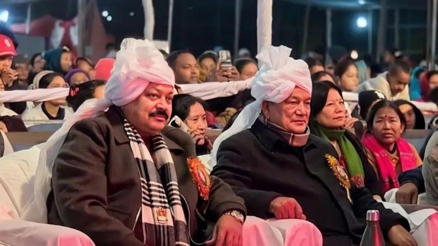 पूर्व सीएम को लेकर कांग्रेस में भूचाल : विधायक ने किया सामूहिक इस्तीफे का आह्वान, पार्टी के भीतर भयानक टकराव  