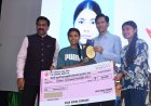कुमाऊं आयुक्त ने मेधावी छात्राओं को किया सम्मानित, ‘चेली-भूली’ योजना के तहत मिली छात्रवृत्ति