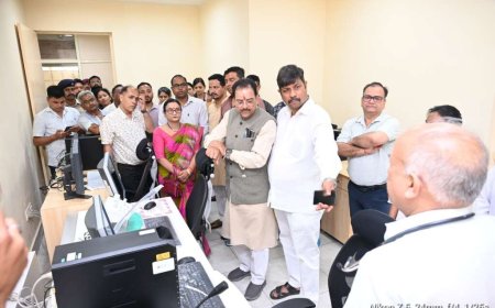 हल्द्वानी एसटीएच में बन रही 12 करोड़ की कैथ लैब का सांसद अजय भट्ट ने किया निरीक्षण