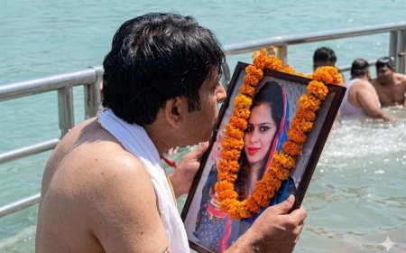 Haridwar News: जिंदा पत्नी का पति ने फोटो पर थूक कर किया पिंडदान! इस आदत से नाराज था, पूरा मामला जानिए