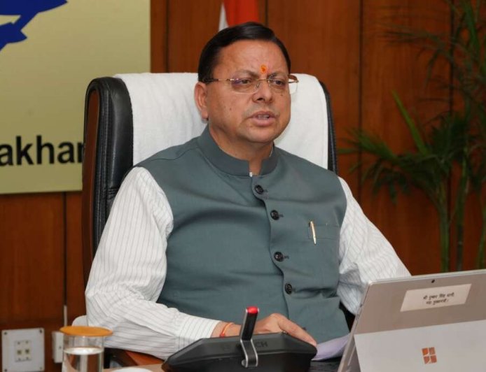 उत्तराखंड: धामी कैबिनेट बैठक में ऊर्जा बचत और स्वैच्छिक चकबंदी पर बड़ा फैसला, 19 प्रस्तावों पर लगी मुहर