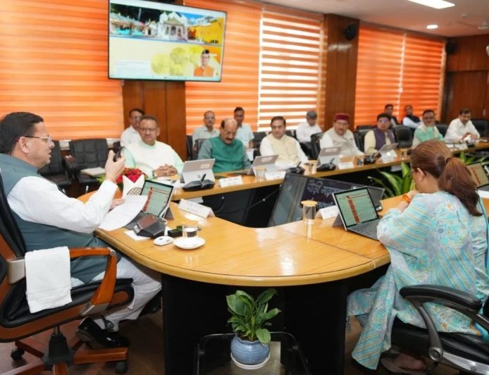 AC का सीमित उपयोग, वर्क फ्रॉम होम, सप्ताह में एक दिन निजी वाहन के इस्तेमाल पर रोक, उत्तराखंड सरकार के कई बड़े फैसले
