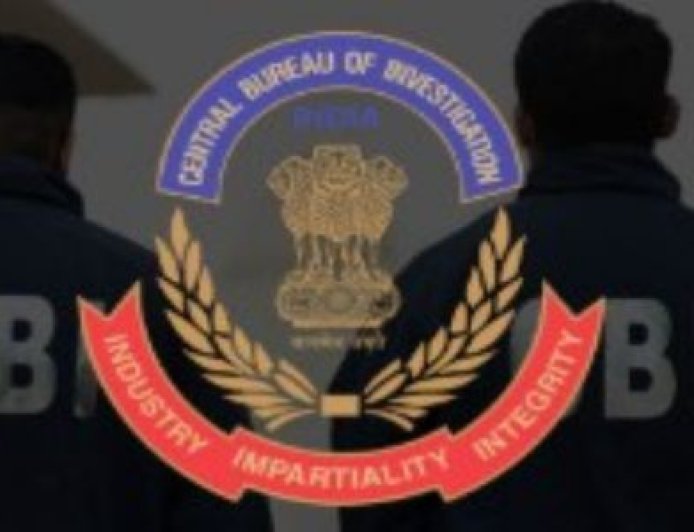 Uttarakhand: एलयूसीसी चिटफंड धोखाधड़ी मामले में सीबीआई की बड़ी कार्रवाई, पांच लोग गिरफ्तार