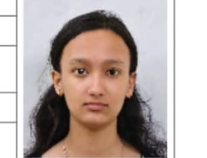 रुद्रपुर: रेनबो पब्लिक स्कूल की छात्रा कनक पाण्डेय ने 12वीं विज्ञान वर्ग में हासिल किए 87 प्रतिशत अंक