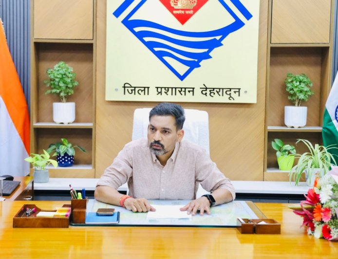 Ashish Chauhan assumes charge as new DM, Dehradun
